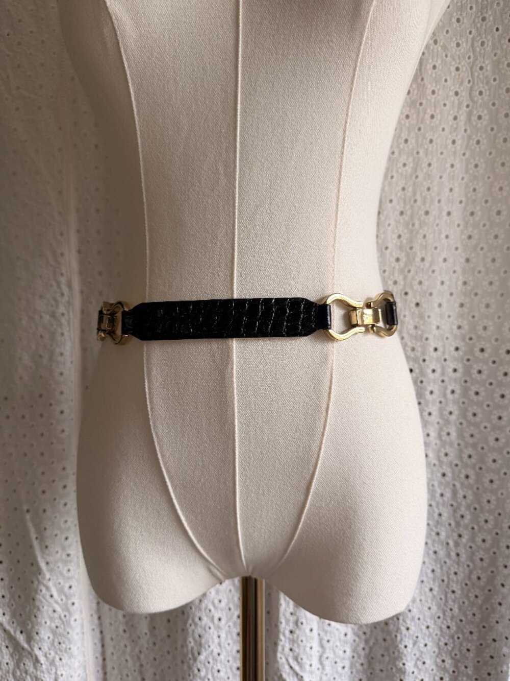 Rouje Skinny Embossed Belt. Size S/M.